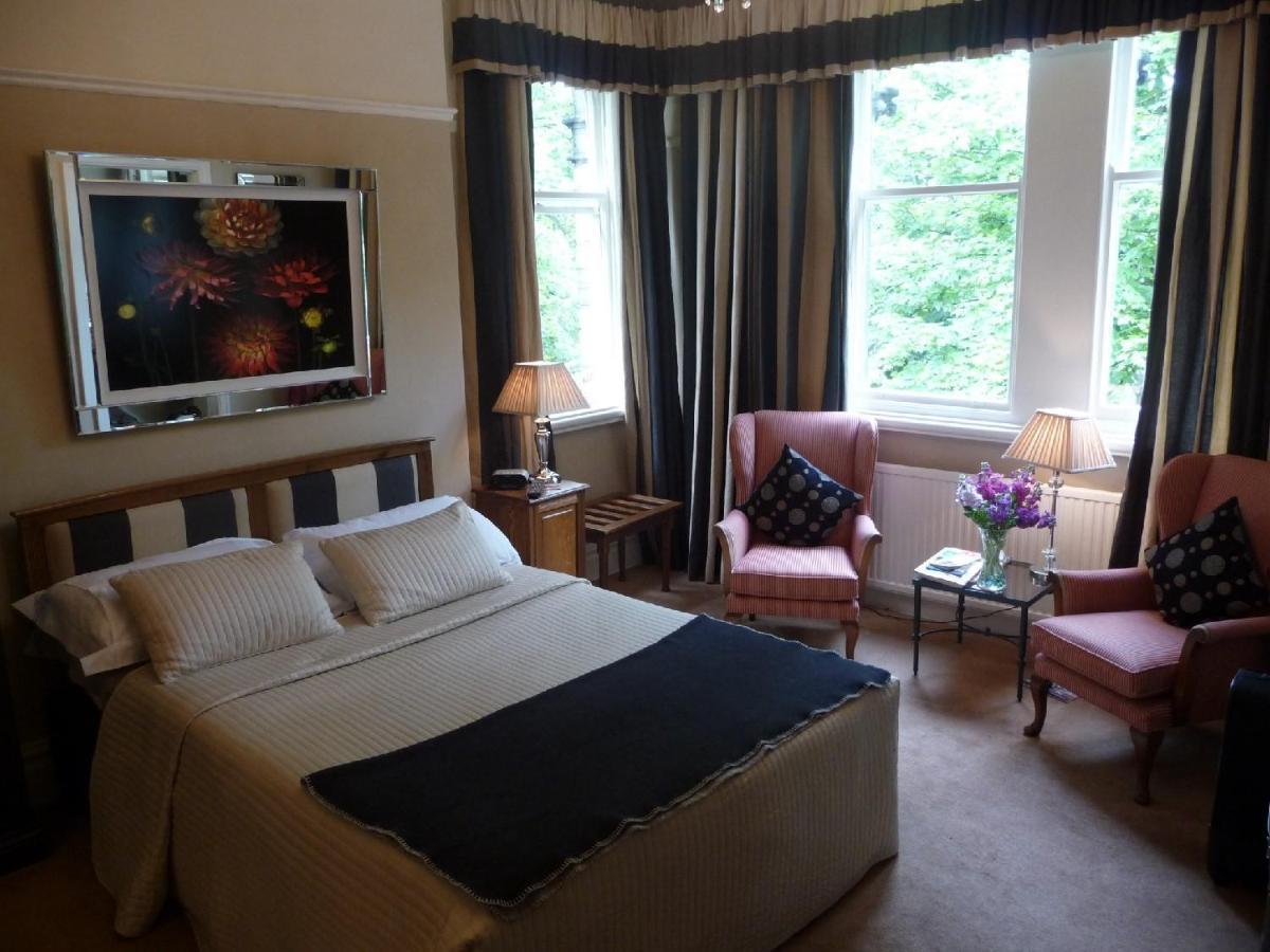 Bed and Breakfast Alexandra Court Harrogate Zewnętrze zdjęcie